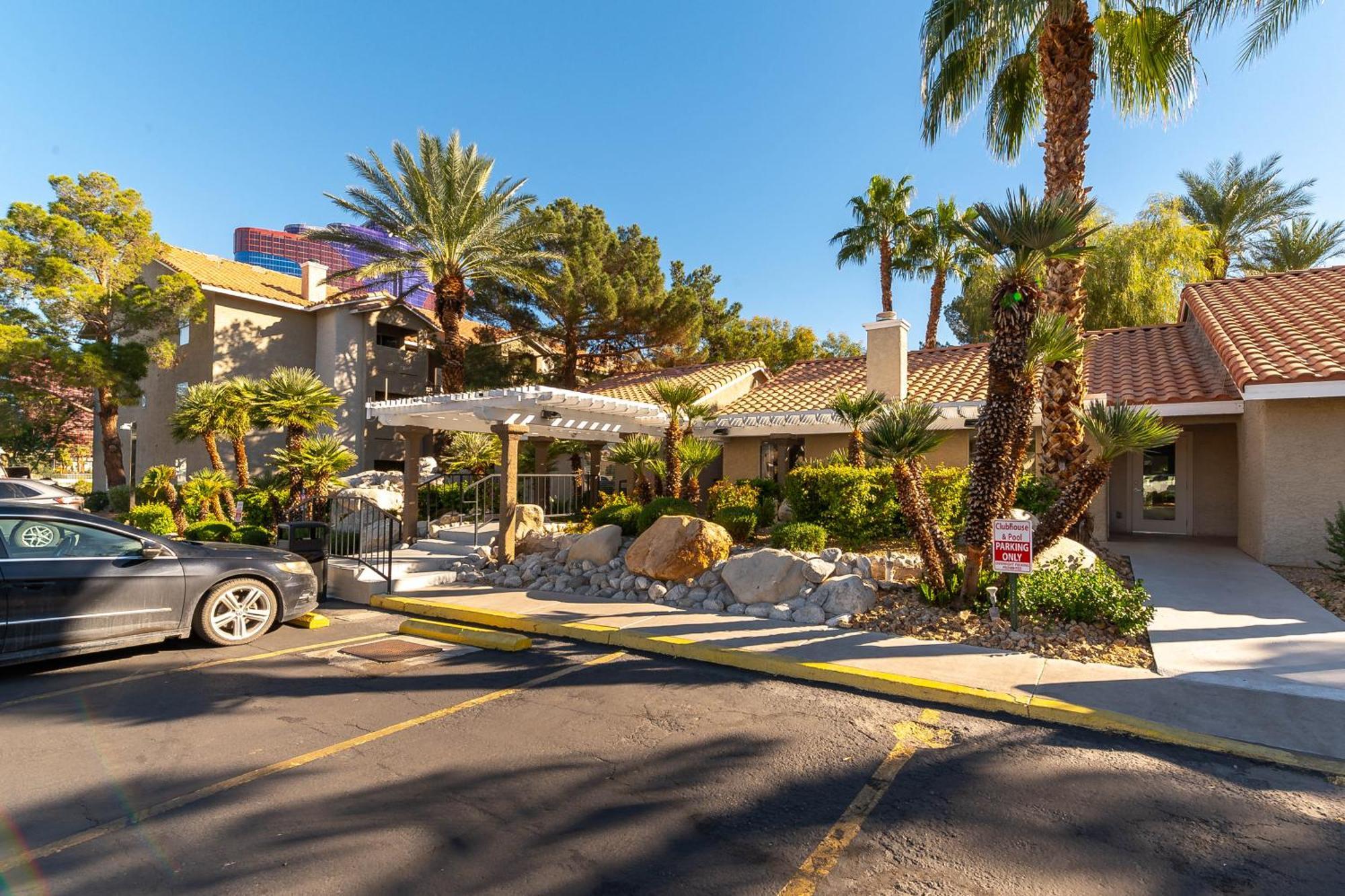 Stylish, Cozy 2Br,2Ba Condo Near Rio, Vegas Luxury Лас-Вегас Екстер'єр фото