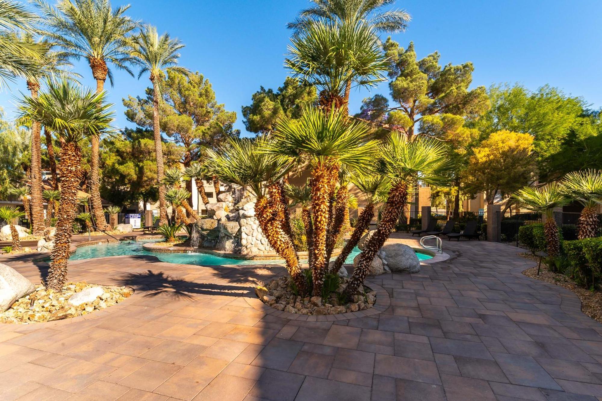 Stylish, Cozy 2Br,2Ba Condo Near Rio, Vegas Luxury Лас-Вегас Екстер'єр фото
